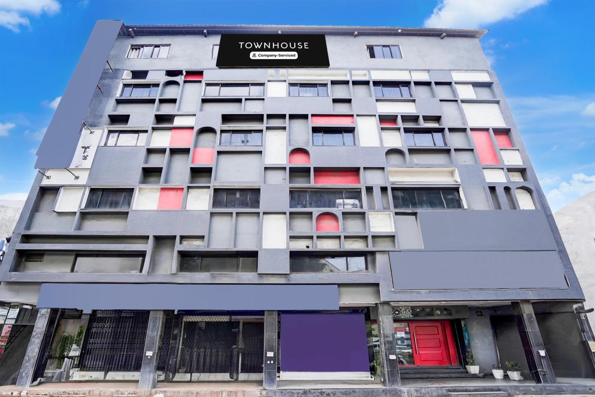 Super Townhouse Nagpur Railway Station Hotel Exterior photo