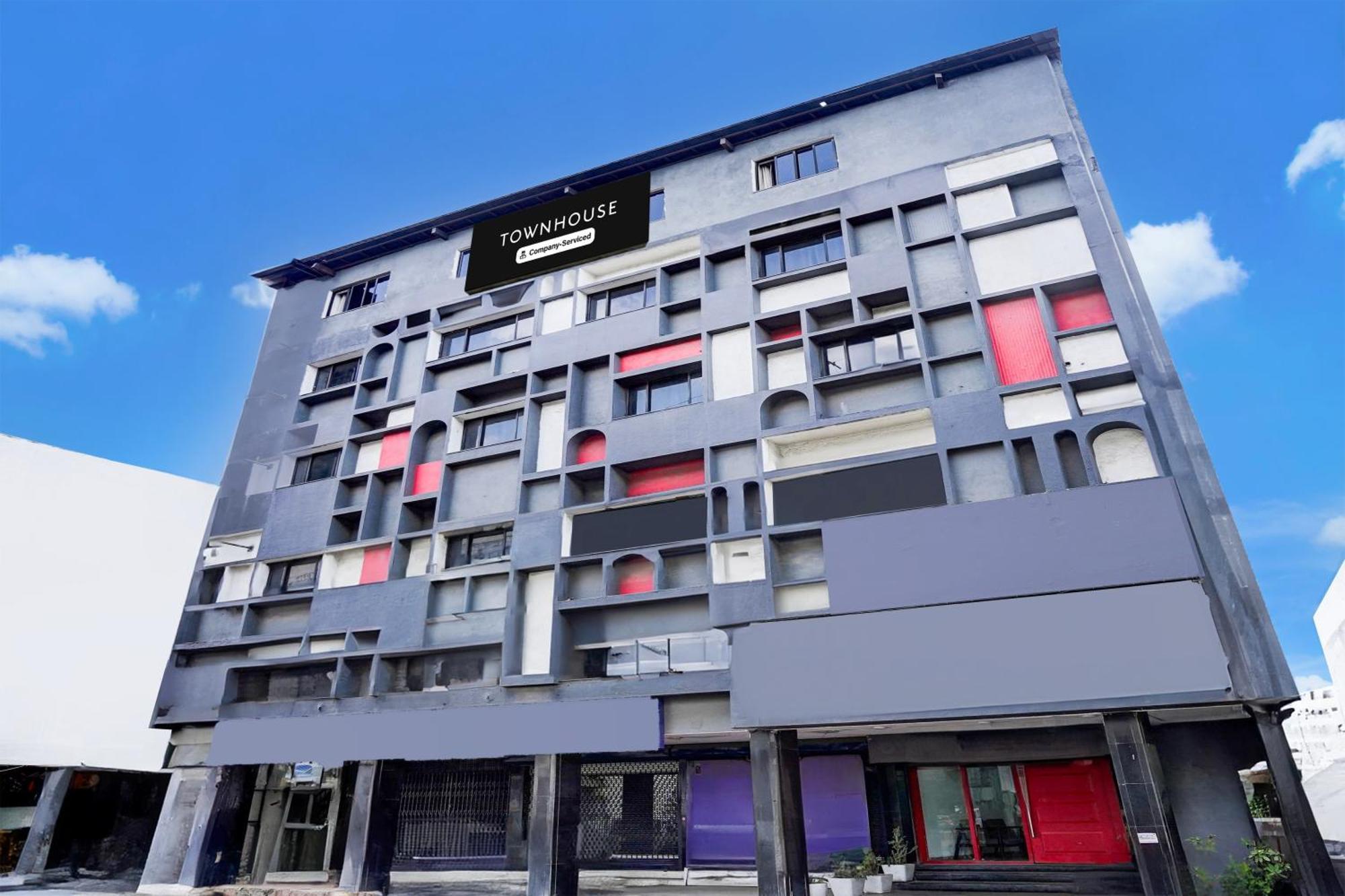 Super Townhouse Nagpur Railway Station Hotel Exterior photo